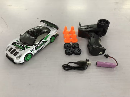 2.4G Car 4WD Remote Control GTR Model AE86 Vehicle Car Christmas Gifts